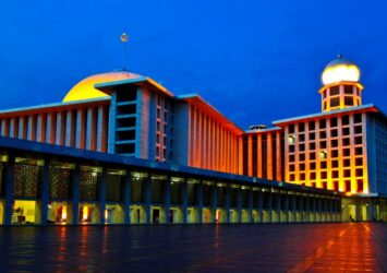 Pesona Wisata Religi di Kota Jakarta