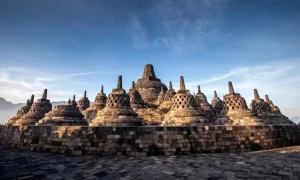 Candi Borobudur: Mahakarya Megah Warisan Sejarah dan Budaya Indonesia