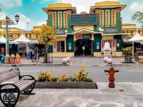 Pasar Beringharjo Jogja: Sejarah, Daya Tarik, dan Rute Menuju Lokasi