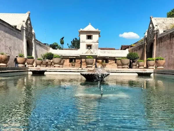 Mengungkap Pesona Tersembunyi Taman Sari Jogja: Wisata Sejarah yang Memikat Hati