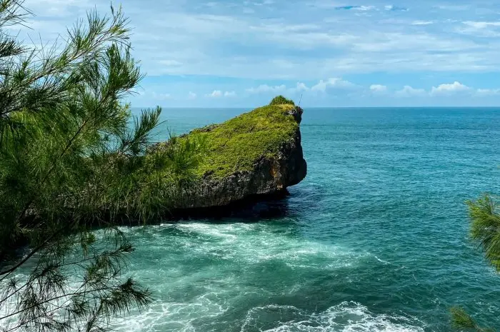 Pantai Kesirat