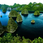 10 Destinasi Wisata Raja Ampat Paling Hits untuk Dikunjungi