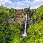 Air Terjun Sipiso Piso, Wisata Air Terjun Tertinggi Nan Eksotis di Karo