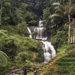 Curug Gorobog, Air Terjun Tiga Tingkat dengan Udara Sejuk Pegunungan di Sumedang