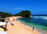 Pantai Indrayanti Gunungkidul: Pesona Alam, Aktivitas Seru, dan Kuliner Lezat