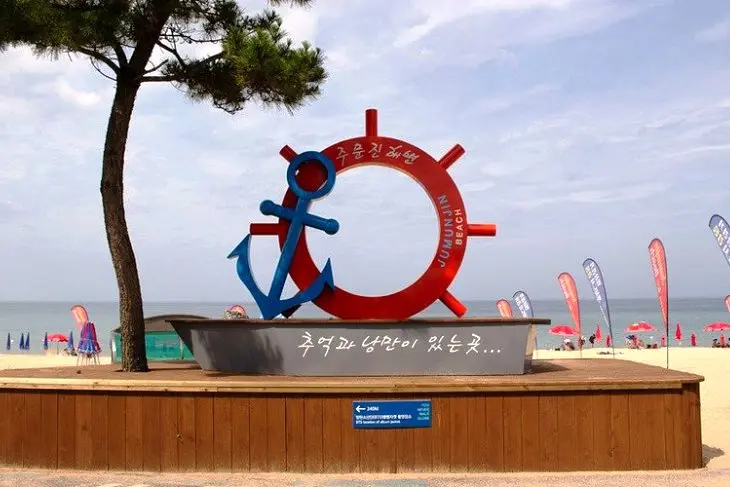 Pantai Jumunjin - Lokasi Ikonik Drama Goblin